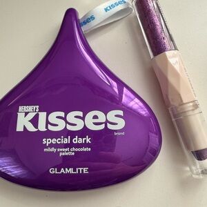 Glamlite Hershey's Kisses Special Dark Eyeshadow Palette - Purple